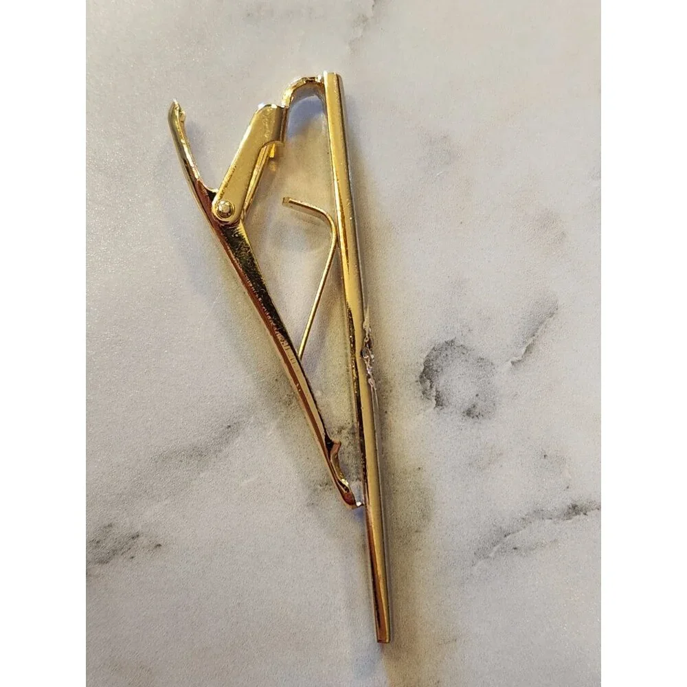 Vintage Gold Tone Tie Clip With Rhinestone Accent